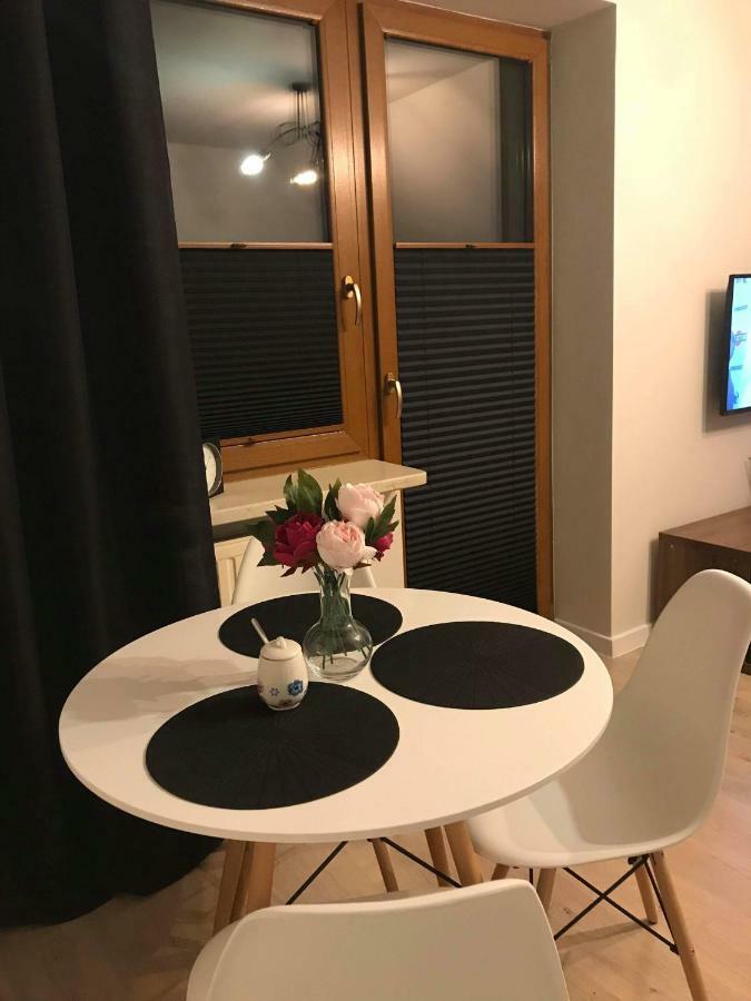 קילצה Black Rose Apartament Targi 3 Km, F-Ry Vat מראה חיצוני תמונה